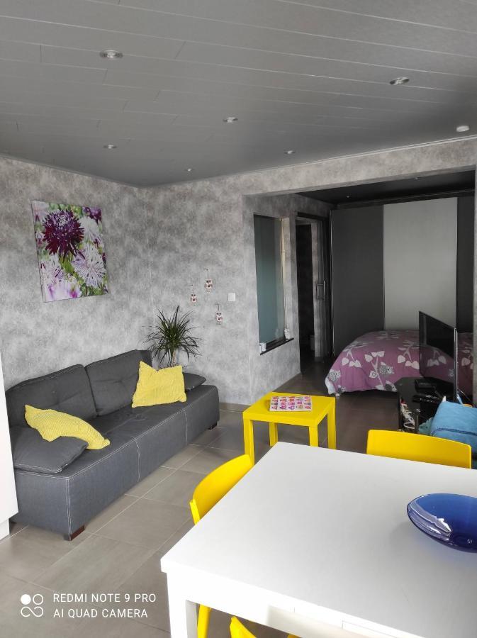 Studio Gite Eul Cat Huant Dergneau 外观 照片
