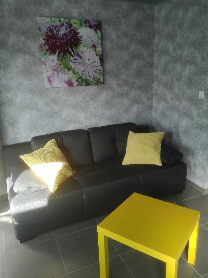 Studio Gite Eul Cat Huant Dergneau 外观 照片